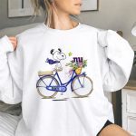 New York Giants Snoopy on Bicycle with Flowers and Scarf 9 Sweatshirt