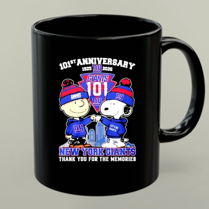 New York Giants Outfit With Snoopy And Charlie Brown 101St Anniversary 1925 2026 1 Mug 1.Jpg