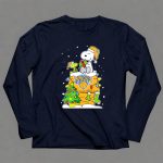 New York Knicks Christmas Snoopy And Woodstock Holiday Scene 6 Long Sleeves