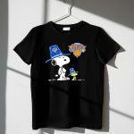 New York Knicks Snoopy and Woodstock Pilgrim Hats 1 T Shirt