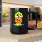 New York Mets Snoopy Halloween Pumpkin Moon Scene 2 mug.jpg