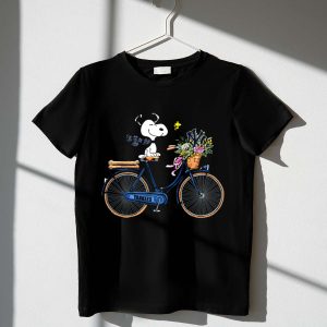 New York Yankees Snoopy On Bicycle With Woodstock And Flowers Shirt