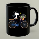 New York Yankees Snoopy on Bicycle with Woodstock and Flowers 1 mug.jpg