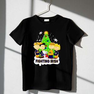 Notre Dame Fighting Irish Snoopy and the Peanuts Christmas 1 T Shirt.jpg