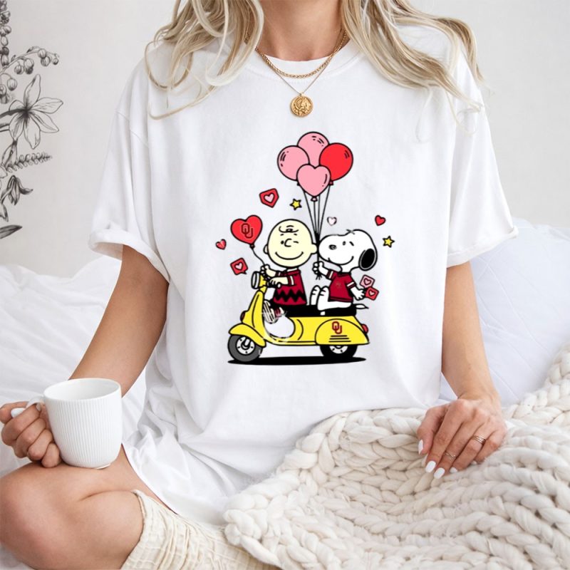 Oklahoma Sooners Snoopy And Charlie Brown Valentine 1 T Shirt.jpg