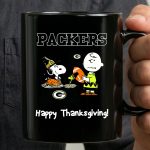 Packers Snoopy Charlie Brown Happy Thanksgiving 3 mug.jpg