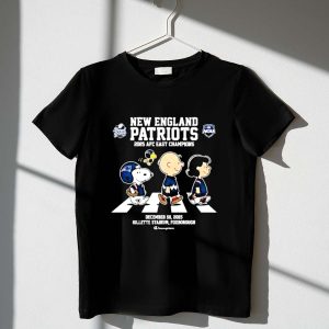 Patriots Afc East Champions December 28 2025 Snoopy And Peanuts Family Abbey Road Shirt