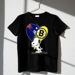 Patriots Bruins Snoopy Heart Hug 1 T Shirt