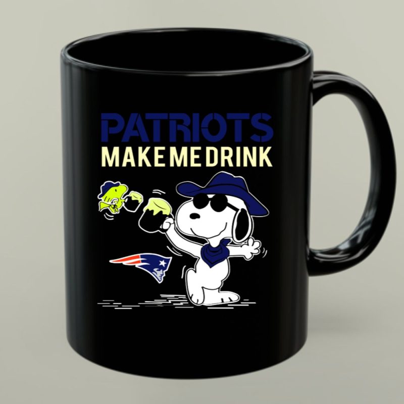 Patriots Make Me Drink Snoopy New England Fans Football 1 Mug.jpg