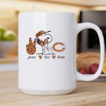 Peace Love Chicago Bears Snoopy Victory 2 mug.jpg