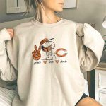 Peace Love Chicago Bears Snoopy Victory 3 Sweatshirt