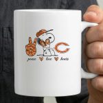 Peace Love Chicago Bears Snoopy Victory 3 mug.jpg