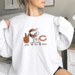Peace Love Chicago Bears Snoopy Victory 9 Sweatshirt