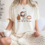 Peace Love Chicago Bears Snoopy Victory T Shirt 7