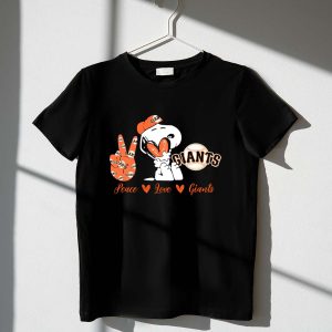 Peace Love Giants Snoopy Baseball Theme Shirt