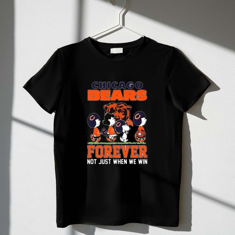 Peanuts Snoopy Chicago Bears Forever Not Just When We Win 1 T Shirt