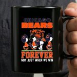 Peanuts Snoopy Chicago Bears Forever Not Just When We Win 3 mug.jpg