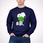 Peanuts Snoopy Hugging Green Shamrock 3 Sweatshirt