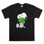 Peanuts Snoopy Hugging Green Shamrock T Shirt 6