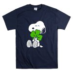 Peanuts Snoopy Hugging Green Shamrock T Shirt 7