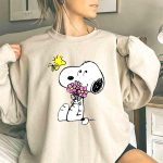 Peanuts Snoopy Mothers Love Flowers 3 Sweatshirt