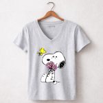Peanuts Snoopy Mothers Love Flowers 7 Womens V Neck