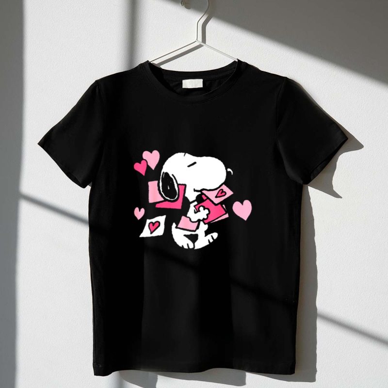 Peanuts Snoopy Valentines Hearts And Love Letters 1 T Shirt
