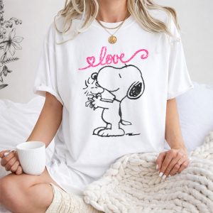 Peanuts Snoopy Woodstock Love Mothers Hug 1 T Shirt