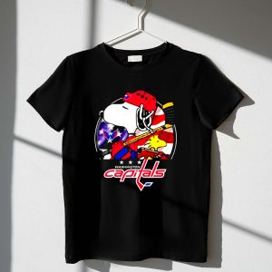 Peanuts Snoopy and Woodstock Washington Capitals For 4th Of July 1 T Shirt.jpg