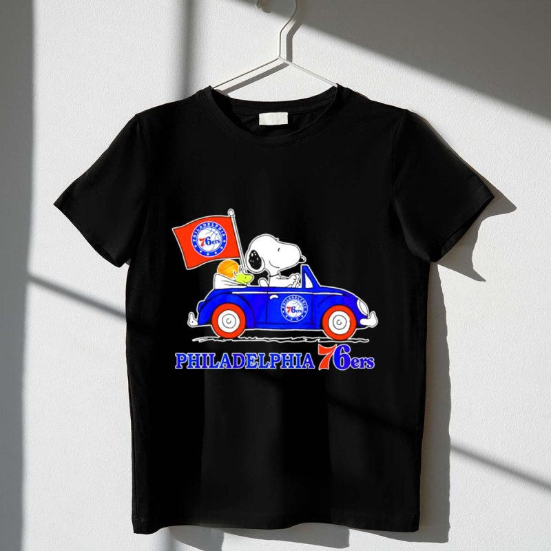 Philadelphia 76Ers Snoopy Driving Car With Basketball And Flag 1 T Shirt