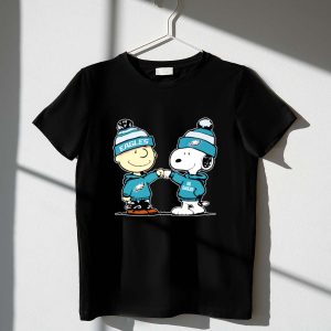 Philadelphia Eagles Snoopy And Charlie Brown Best Friends Shirt