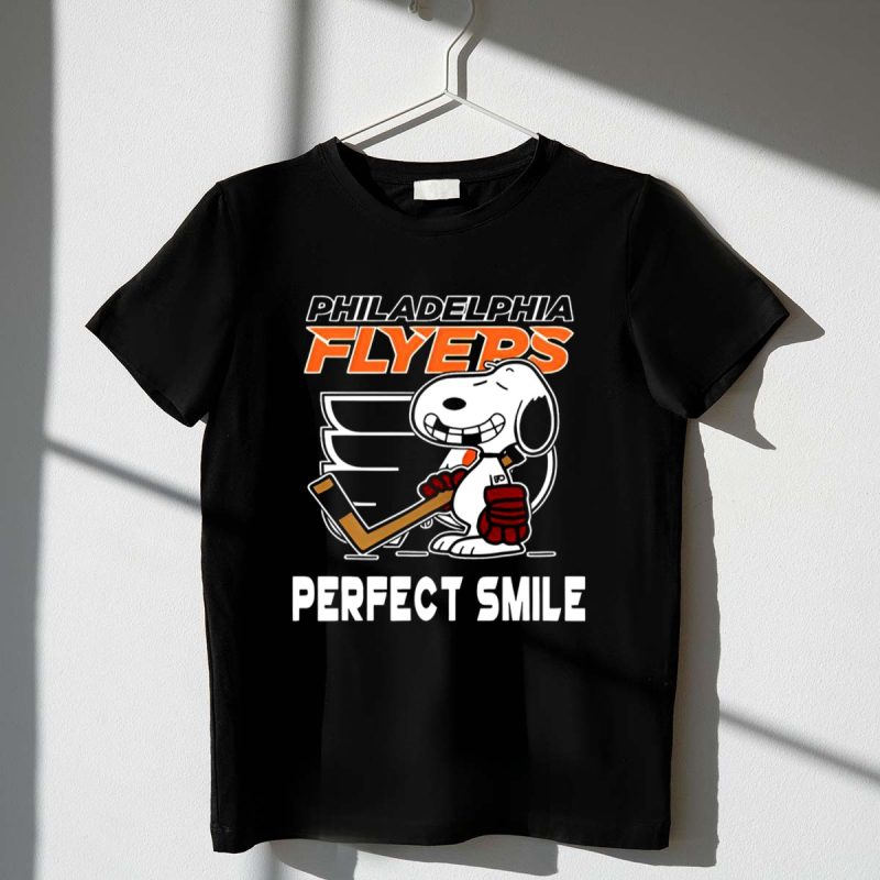 Philadelphia Flyers Snoopy Perfect Smile 1 T Shirt