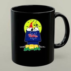Philadelphia Phillies Snoopy Woodstock Halloween Moon Pumpkins 1 mug.jpg