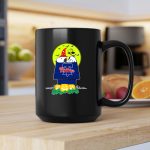 Philadelphia Phillies Snoopy Woodstock Halloween Moon Pumpkins 2 mug.jpg