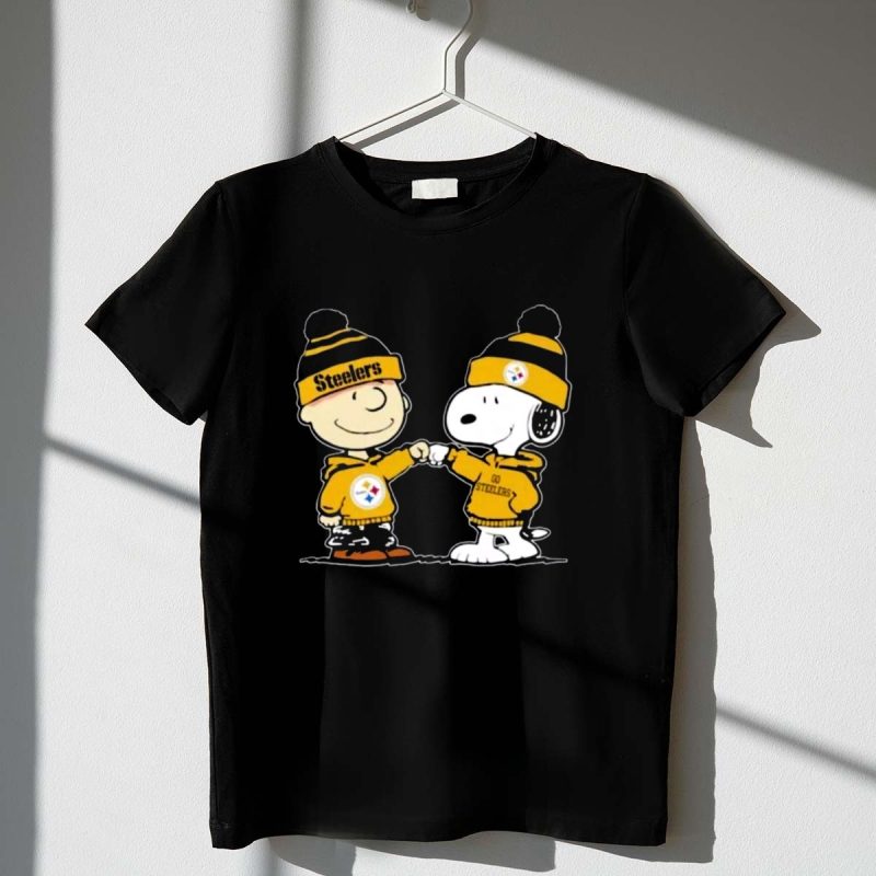 Pittsburgh Steelers Snoopy And Charlie Brown Best Friends 1 T Shirt