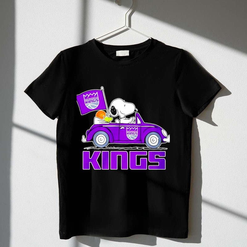 Sacramento Kings Snoopy Dog Driving Car With Flag And Basketball 1 T Shirt