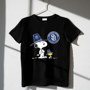 San Diego Padres Snoopy Woodstock Baseball Club Pilgrim Hat 1 T Shirt.jpg