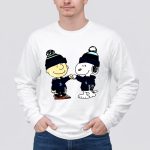 Seattle Kraken Snoopy and Charlie Brown Fist Bump 4 Long Sleeves.jpg