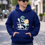Seattle Kraken Snoopy and Charlie Brown dancing 8 Hoodie.jpg