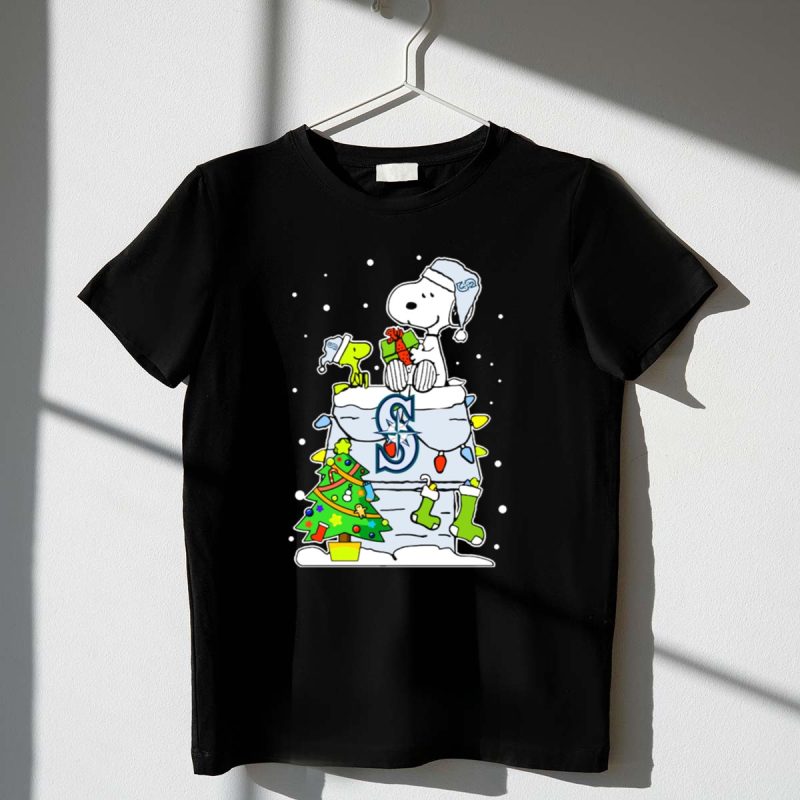 Seattle Mariners Snoopy Christmas Celebration With Woodstock And Holiday Tree 1 T Shirt 1.Jpg