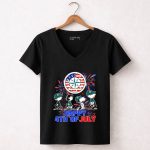 Seattle Mariners x Snoopy happy 4th of July 7 Womens V Neck.jpg