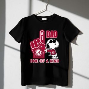 Snoopy Alabama Crimson Tide 1 Dad One Of A Kind 1 T Shirt.jpg