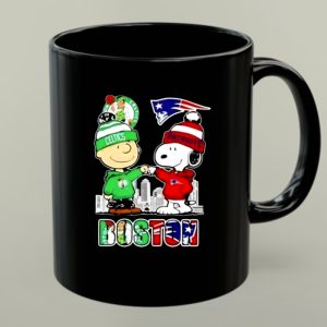 Snoopy And Charlie Brown Boston Sports Celtics X Patriots Skyline 1 mug.jpg