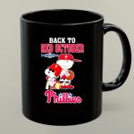 Snoopy And Charlie Brown Woodstock The Peanuts Philadelphia Phillies Back To Red October 1 mug.jpg