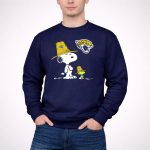 Snoopy And Woodstock With Jacksonville Jaguars Pilgrim Hats 3 Sweatshirt