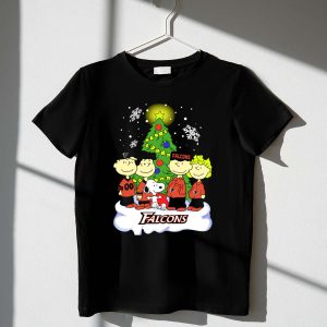 Snoopy Atlanta Falcons Christmas Peanuts Characters Snowflakes Tree 1 T Shirt