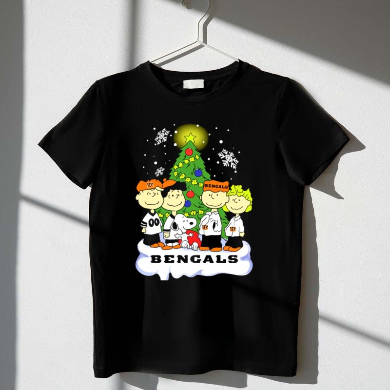 Snoopy Bengals Christmas Tree Peanuts Characters 1 T Shirt