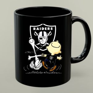 Snoopy Dancing with Charlie Brown Oakland Raiders 1 mug.jpg