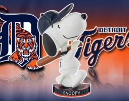 Snoopy Detroit Tigers Banner