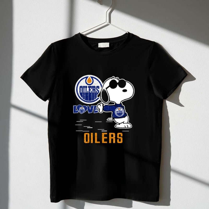 Snoopy Edmonton Oilers Love 1 T Shirt.jpg
